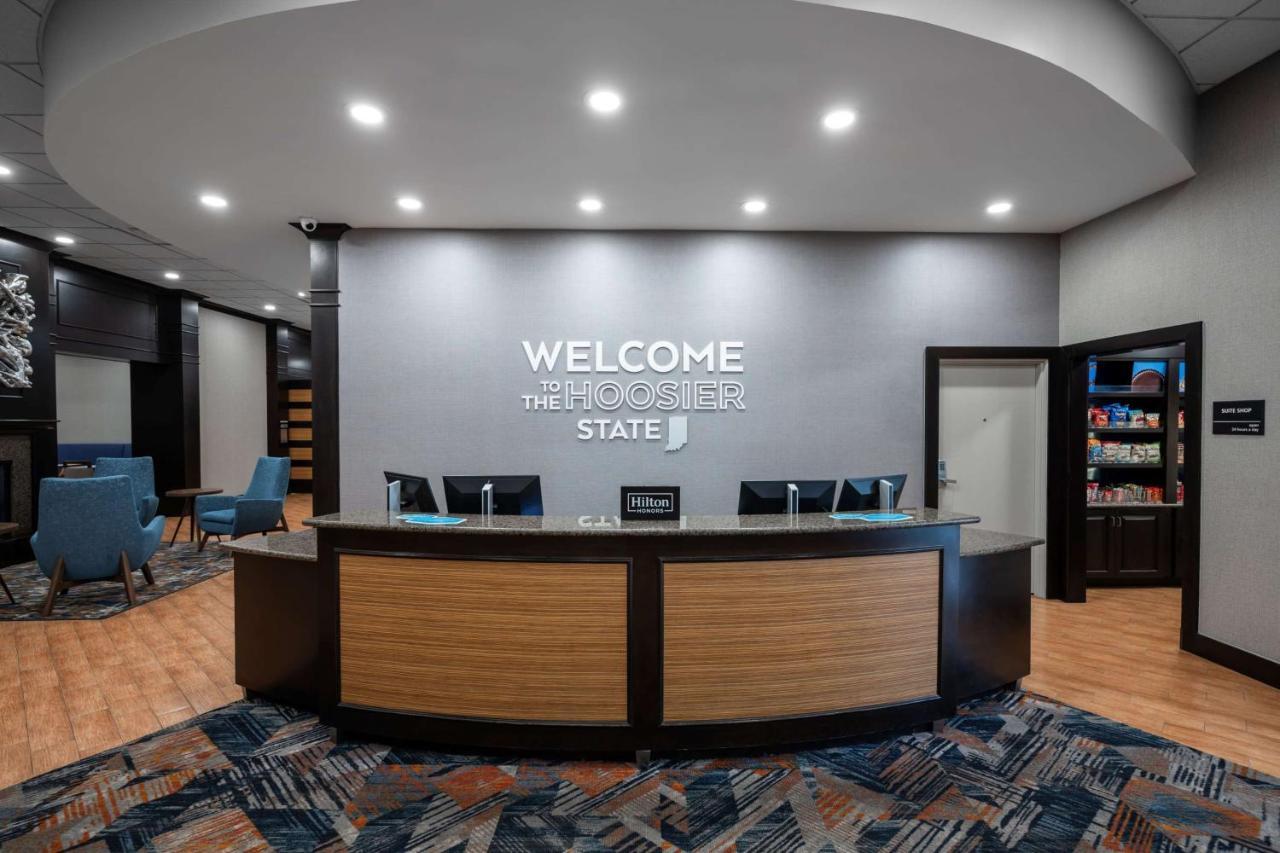 Hampton Inn Evansville Airport Екстериор снимка