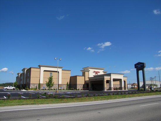 Hampton Inn Evansville Airport Екстериор снимка
